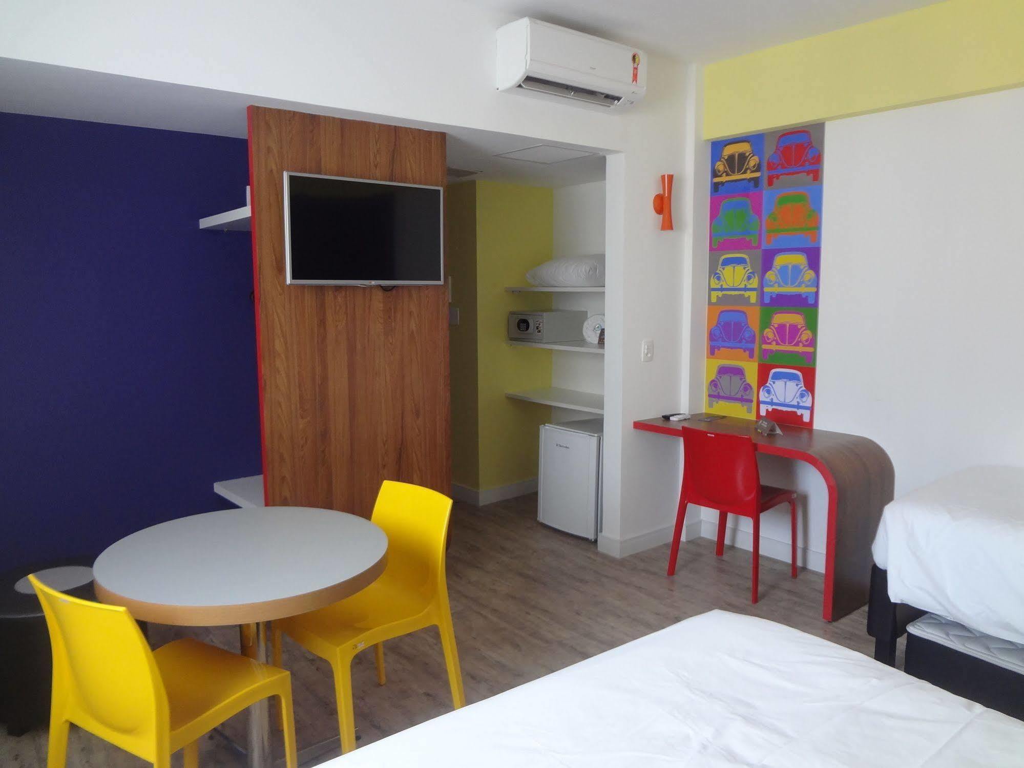 Ibis Styles Balneario Camboriu - 1 Quadra Do Mar Hotell Eksteriør bilde